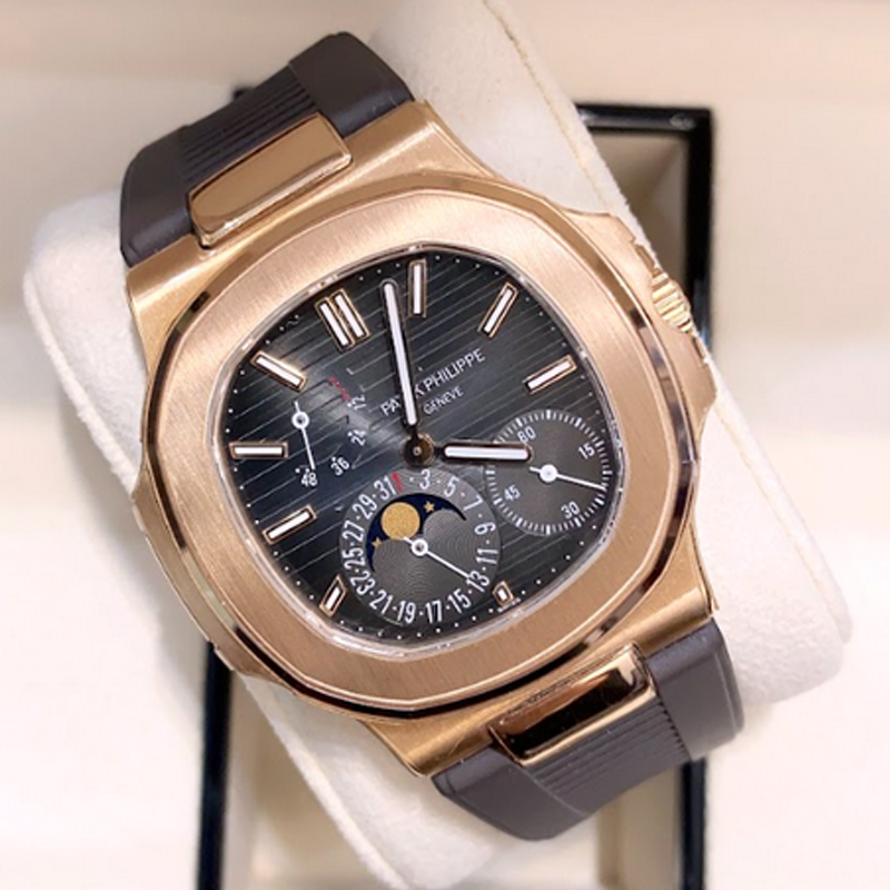 Patek Philippe Nautilus Moon Phase Rose Gold_2